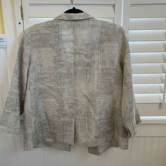Eileen Fisher Gray & Silver Metallic 3/4 Sleeve Open Front Blazer Jacket Small - Picture 2 of 5